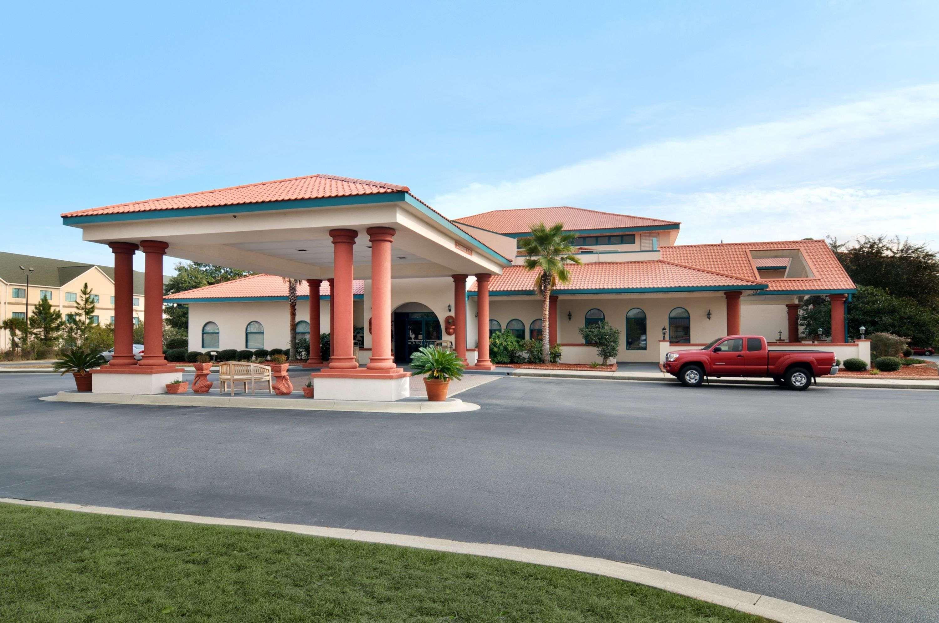 Motel 6 Savannah Ga Gateway & I95 Kültér fotó