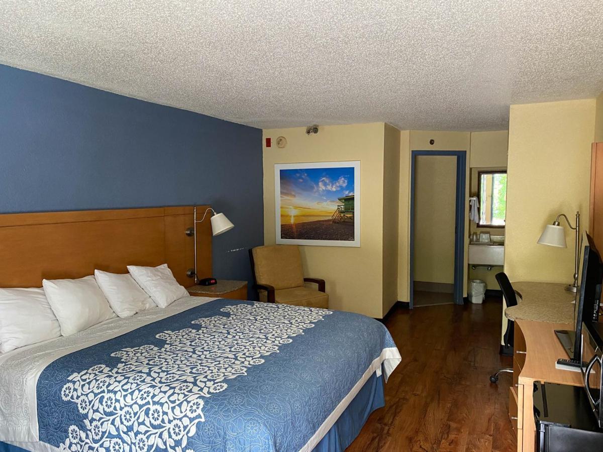 Motel 6 Savannah Ga Gateway & I95 Kültér fotó